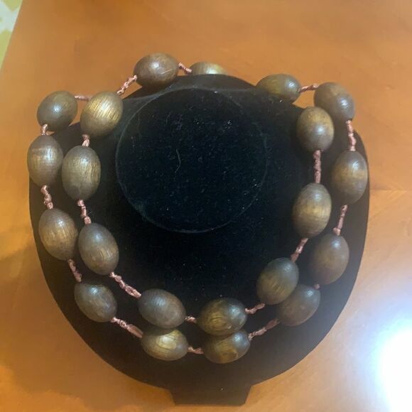 BEADED NECKLACE 44in Long‎ - Picture 4 of 4